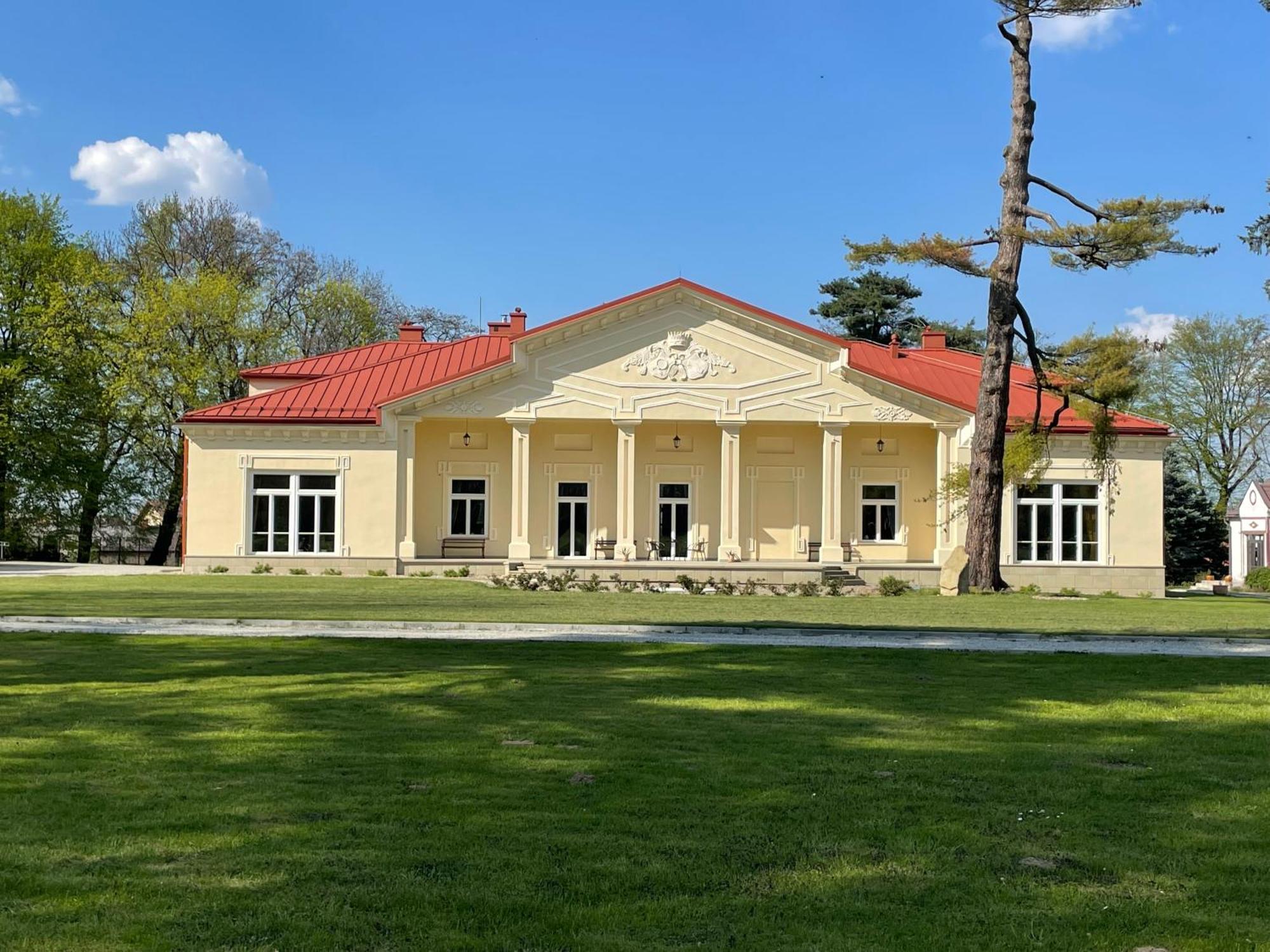 Palac Zbylitowskich Zbylitowska Gora المظهر الخارجي الصورة
